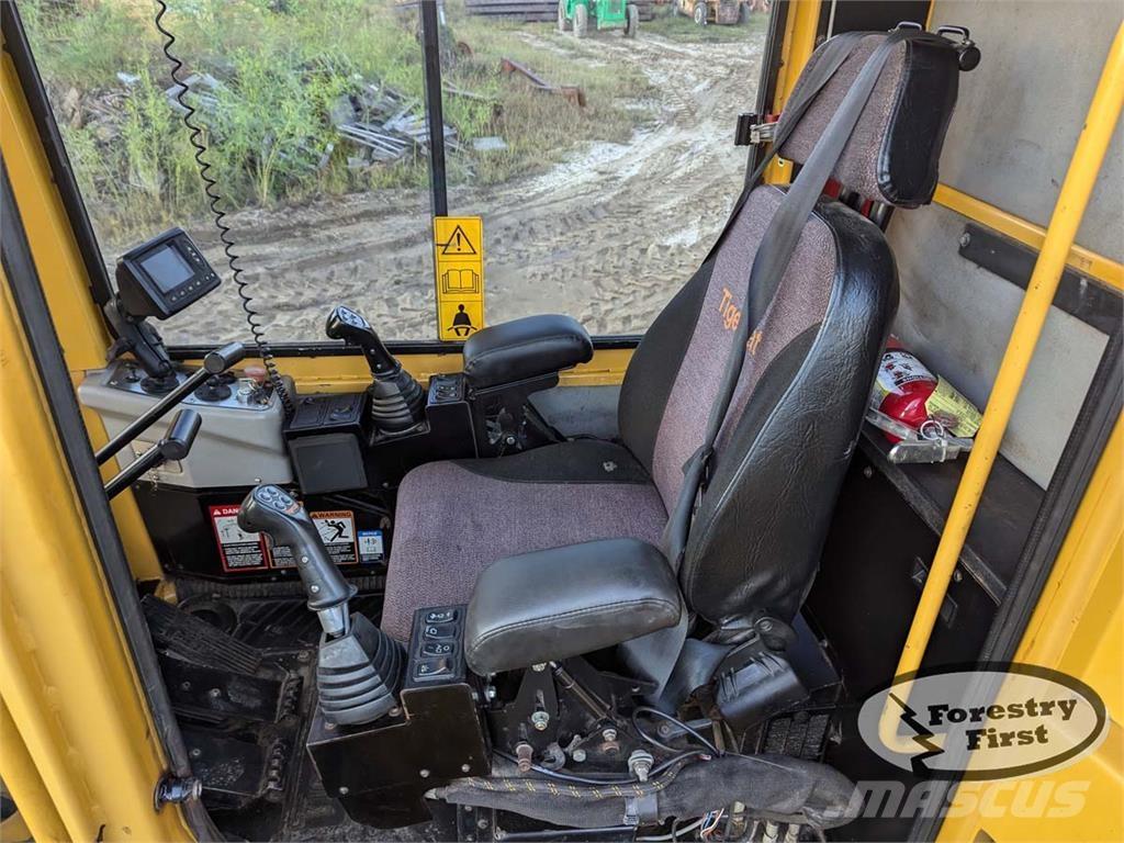 Tigercat T234B Strėliniai krautuvai