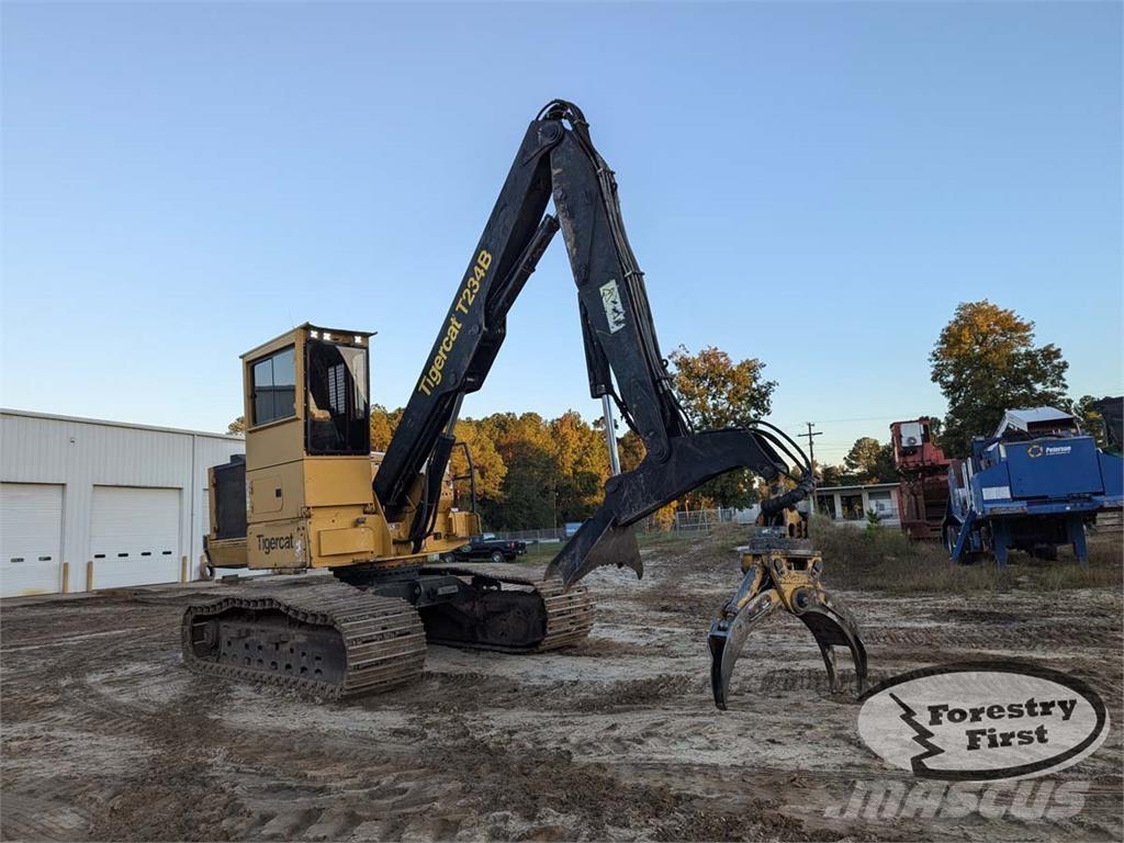 Tigercat T234B Strėliniai krautuvai
