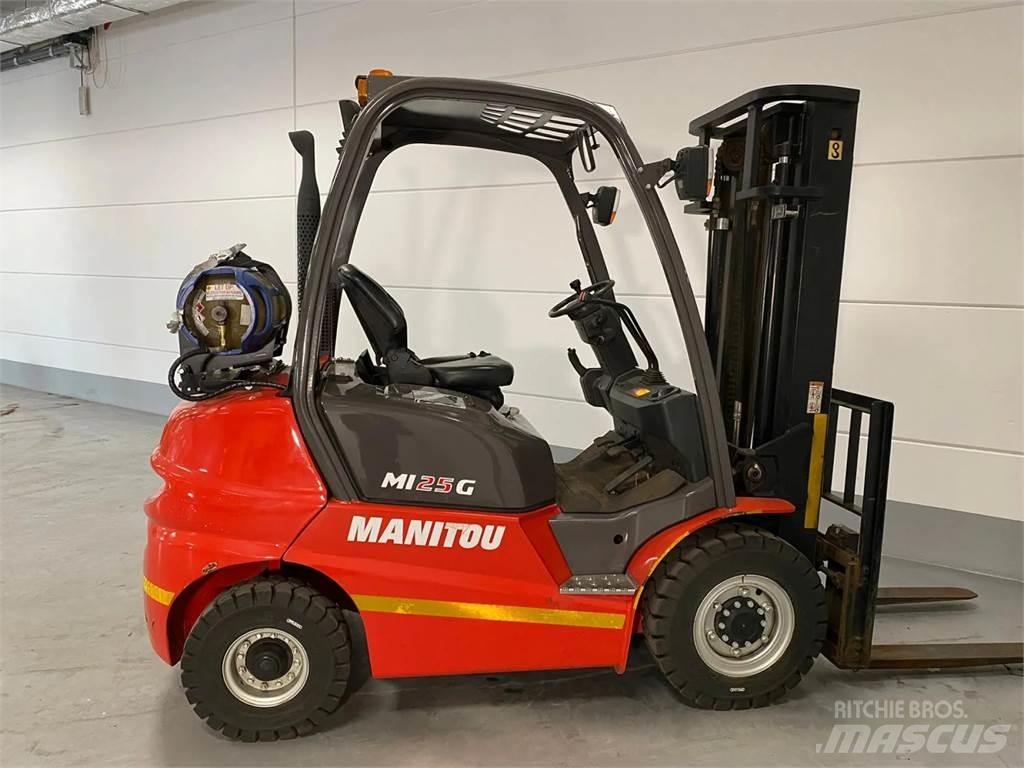 Manitou MI25G LPG (dujiniai) krautuvai