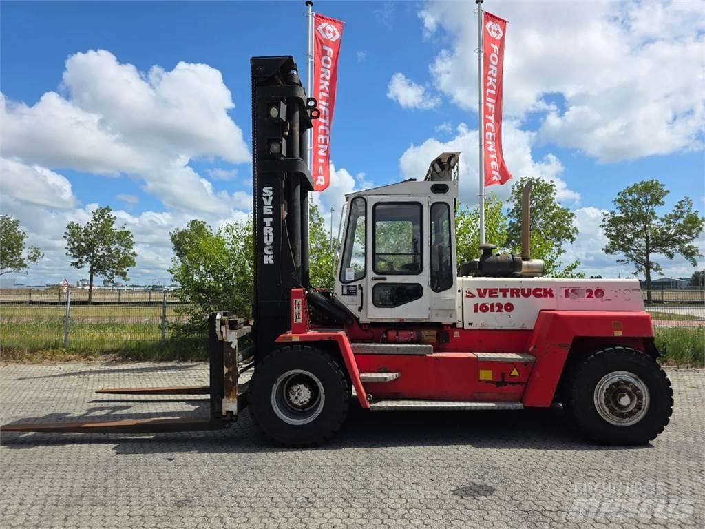 Svetruck 16120 Dyzeliniai krautuvai