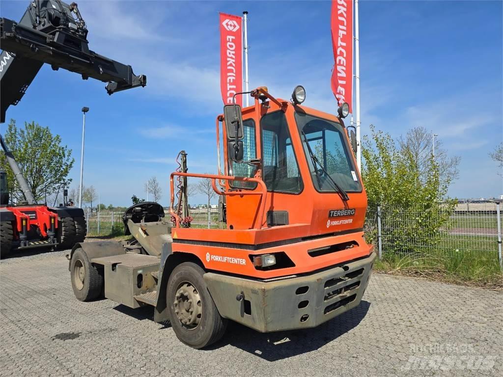 Terberg YT182 Naudoti terminalų vilkikai