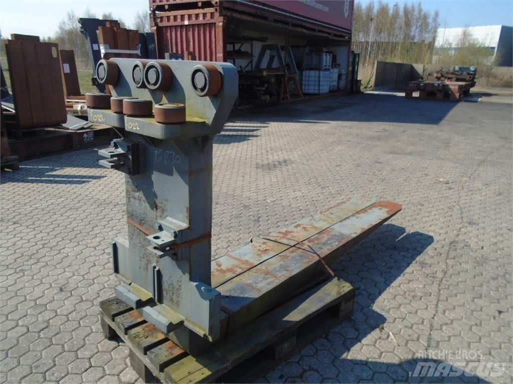 Terberg YT220 Naudoti terminalų vilkikai