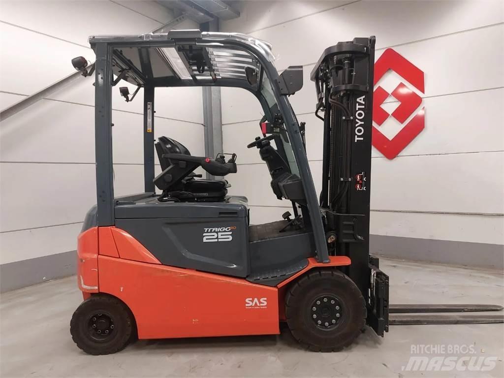Toyota 8FBMKT25 Elektriniai šakiniai krautuvai