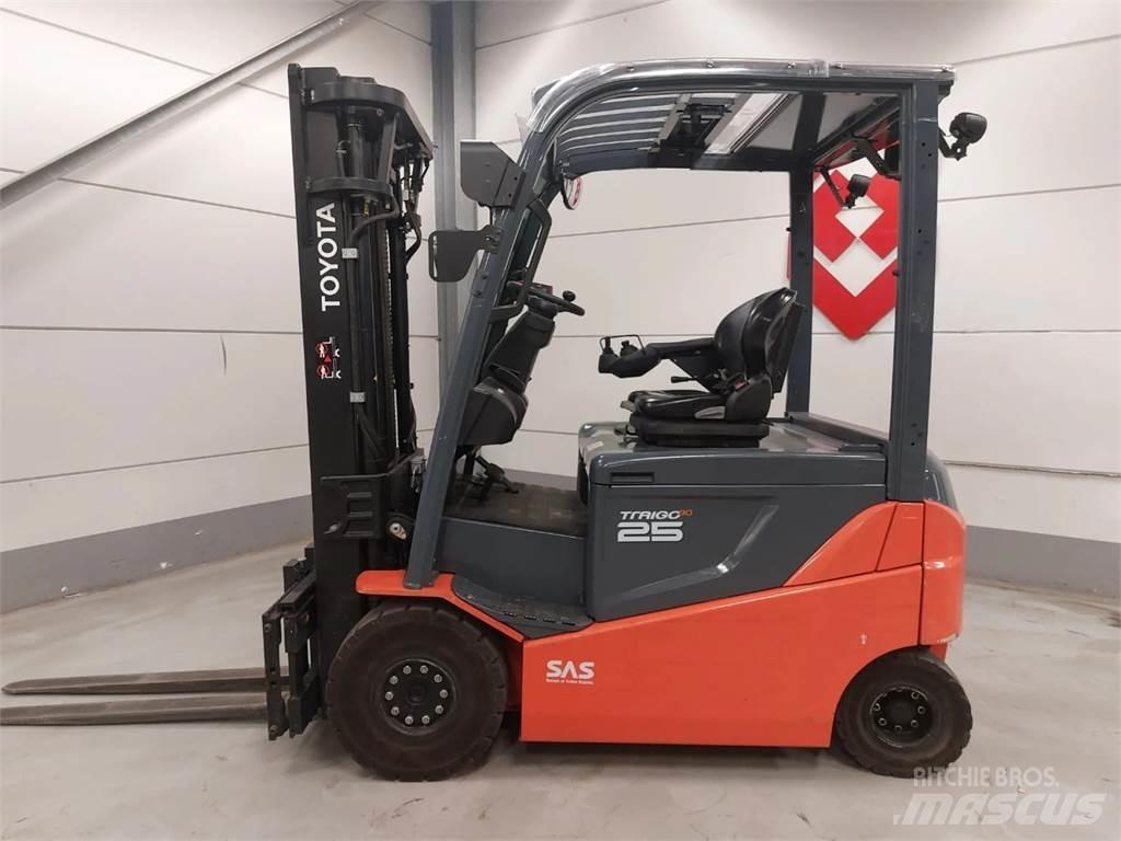 Toyota 8FBMKT25 Elektriniai šakiniai krautuvai