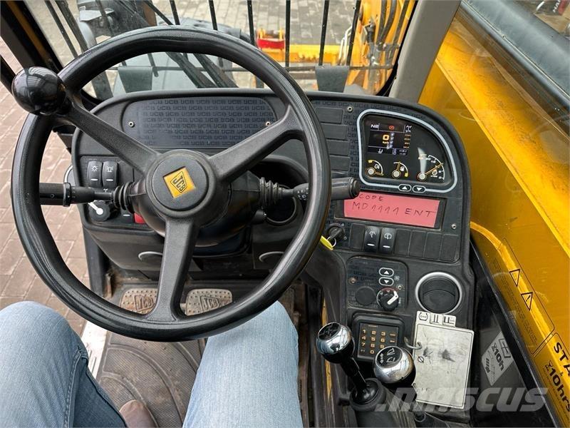 JCB 535-95 Teleskopiniai krautuvai