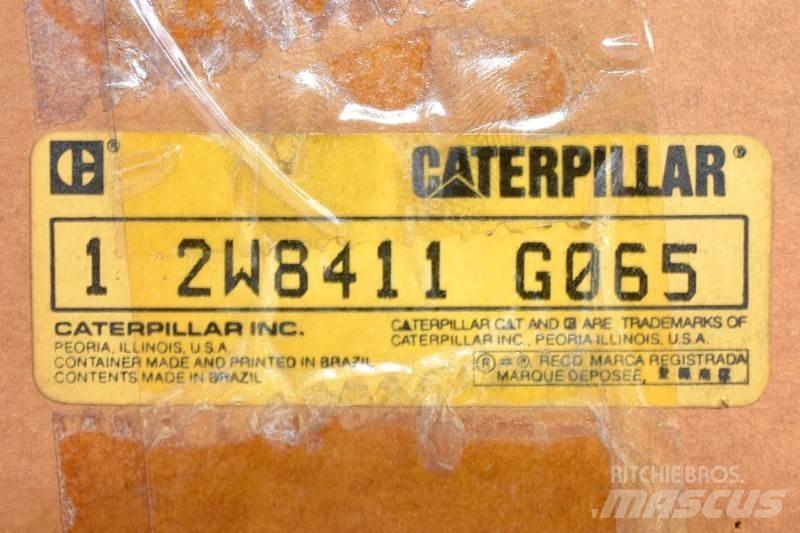 CAT 3208 Transportas - Kita