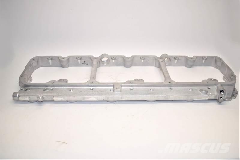 CAT C15 Transportas - Kita