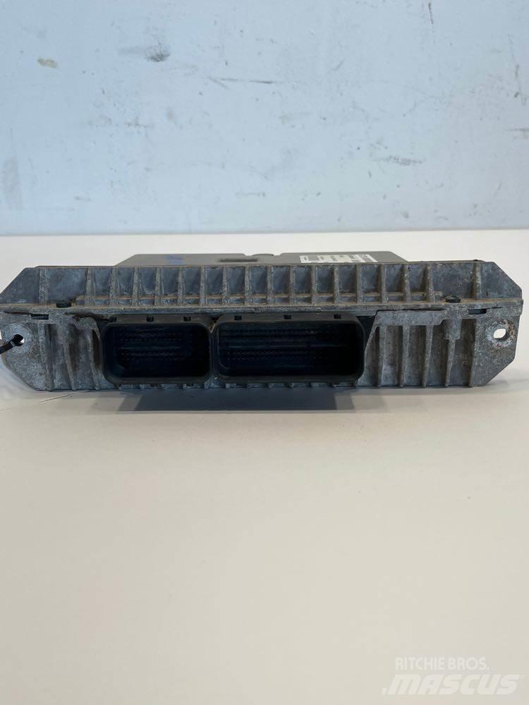 Ford F450 Kabinos ir salonai