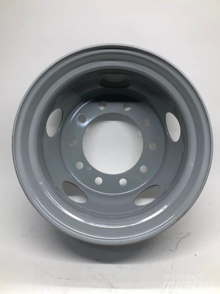 Ford F750 Padangos, ratai ir ratlankiai