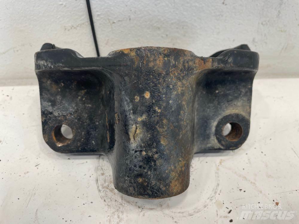 Ford F750 Važiuoklė ir suspensija