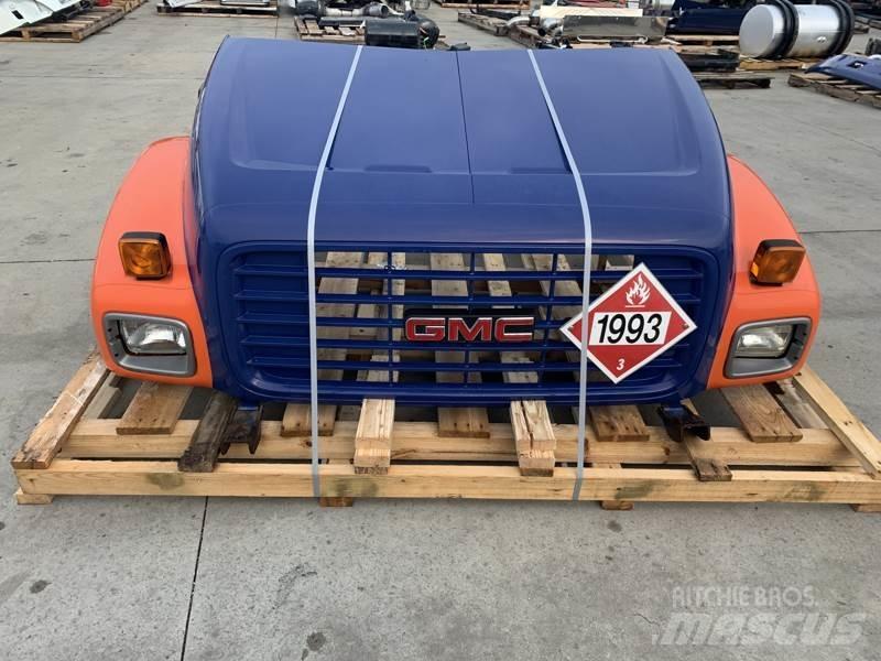 GMC C7500 Kabinos ir salonai