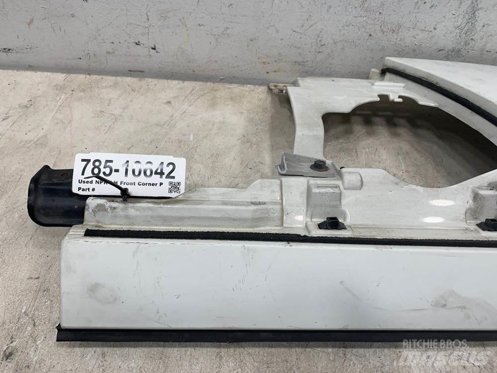 Isuzu NPR Kabinos ir salonai