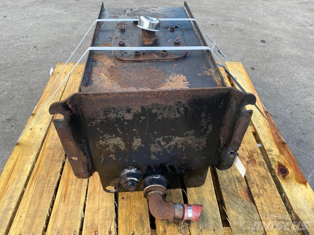 Mack CV713 Hidraulikos įrenginiai