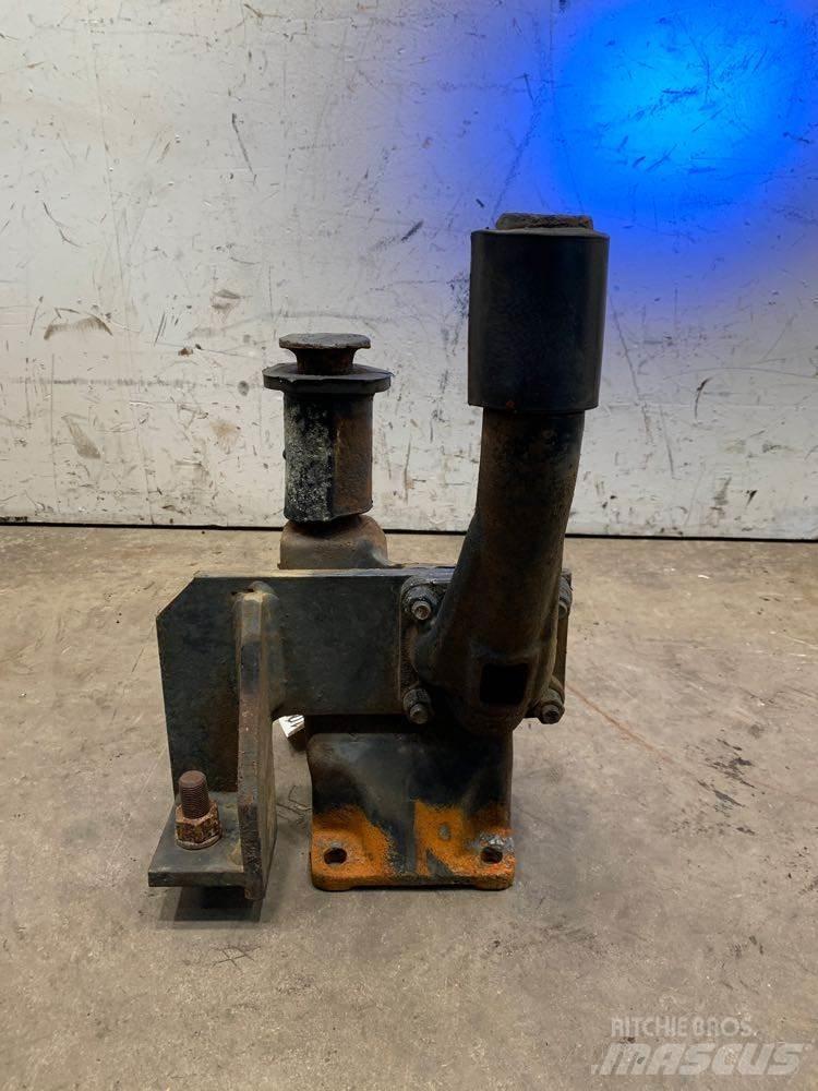 Mack RD680 Kabinos ir salonai