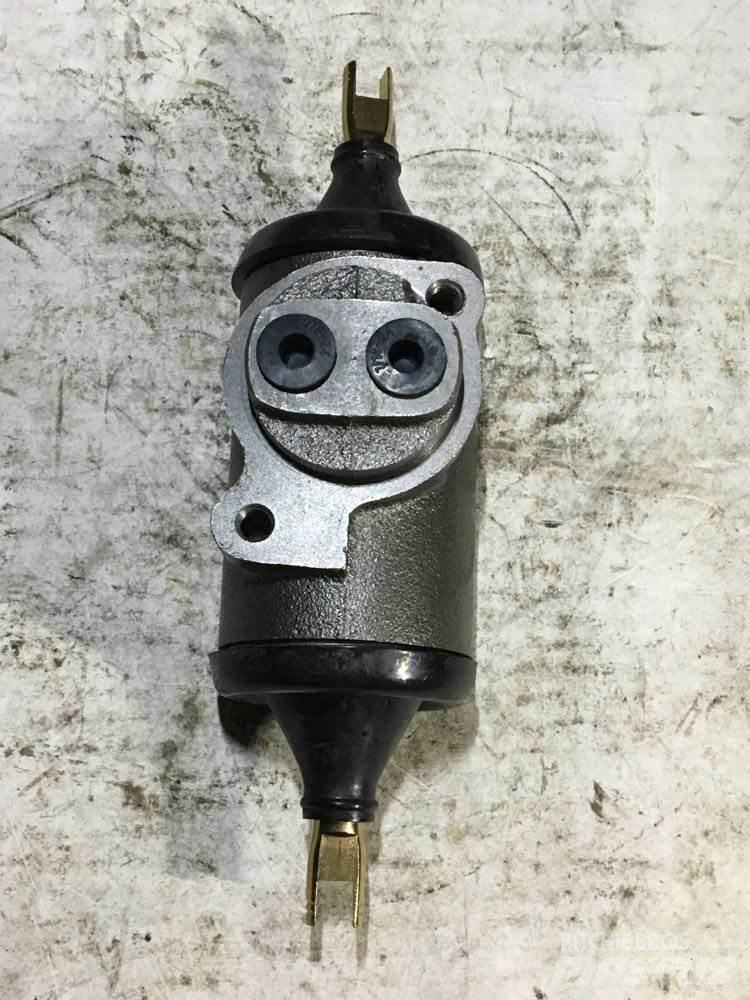Meritor  Transportas - Kita