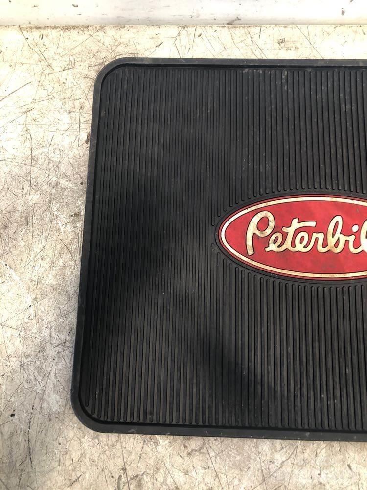 Peterbilt  Transportas - Kita