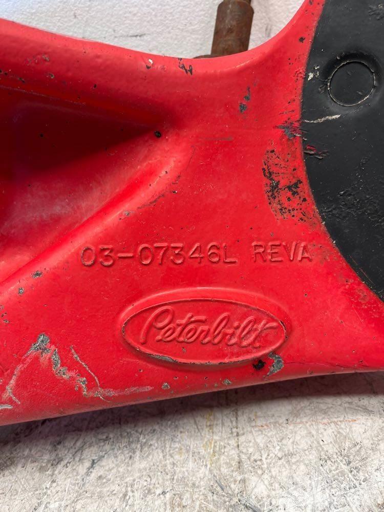 Peterbilt  Važiuoklė ir suspensija