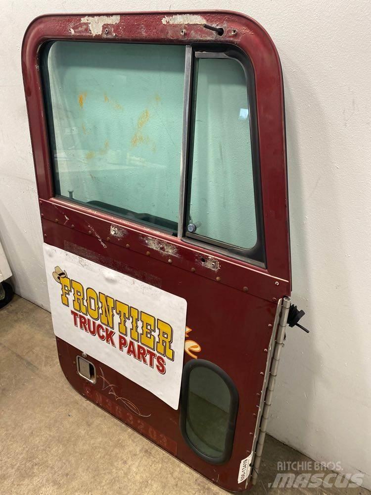 Peterbilt  Transportas - Kita