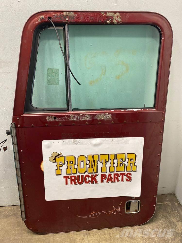 Peterbilt  Transportas - Kita