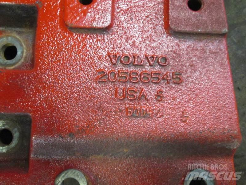 Volvo  Transportas - Kita