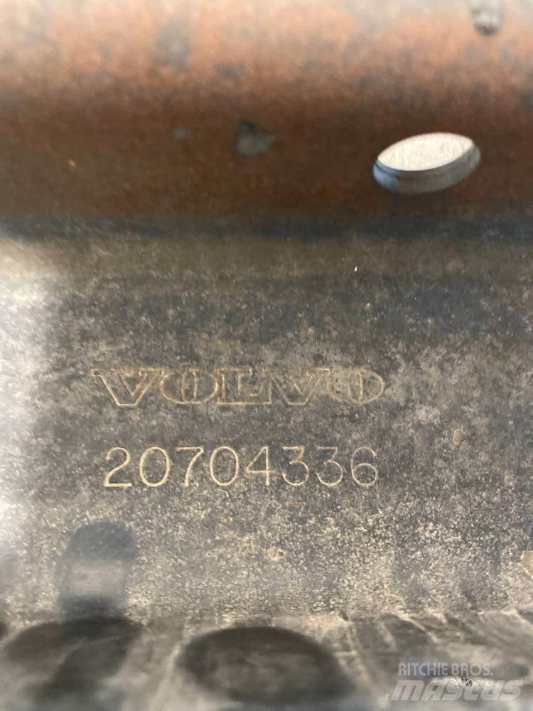 Volvo  Kabinos ir salonai