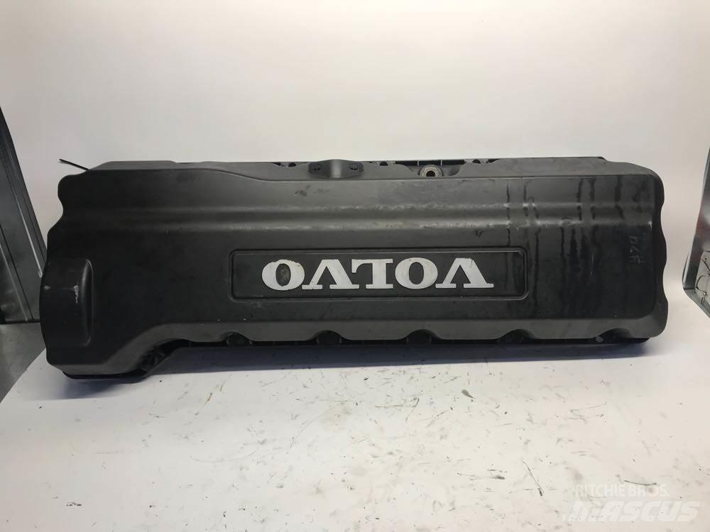 Volvo D11H Transportas - Kita