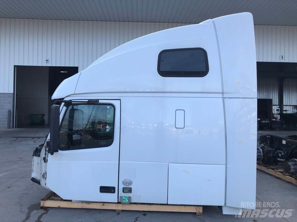 Volvo VNL Kabinos ir salonai