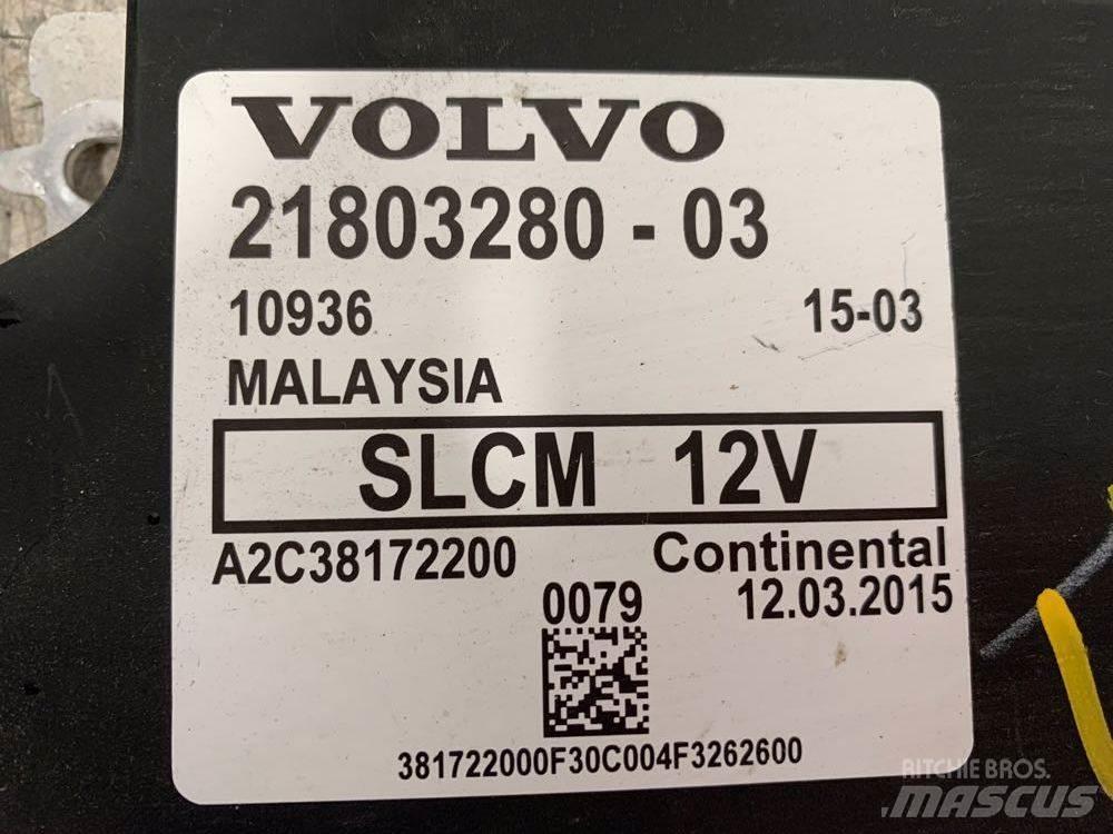 Volvo VNL Kabinos ir salonai