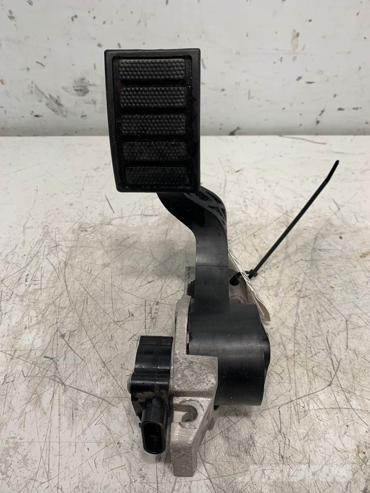 Volvo VNL Transportas - Kita