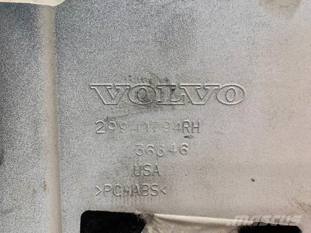 Volvo VNL Kabinos ir salonai