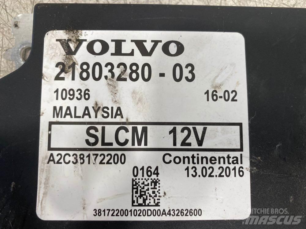 Volvo VNL Kabinos ir salonai