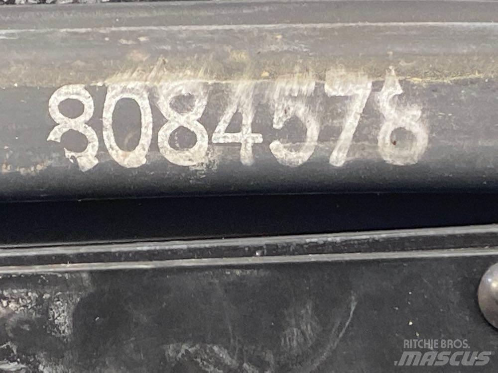 Volvo VNL Kabinos ir salonai