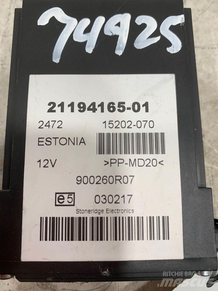 Volvo VNL Pavarų dėžės