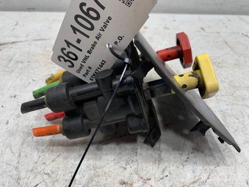 Volvo VNL Transportas - Kita