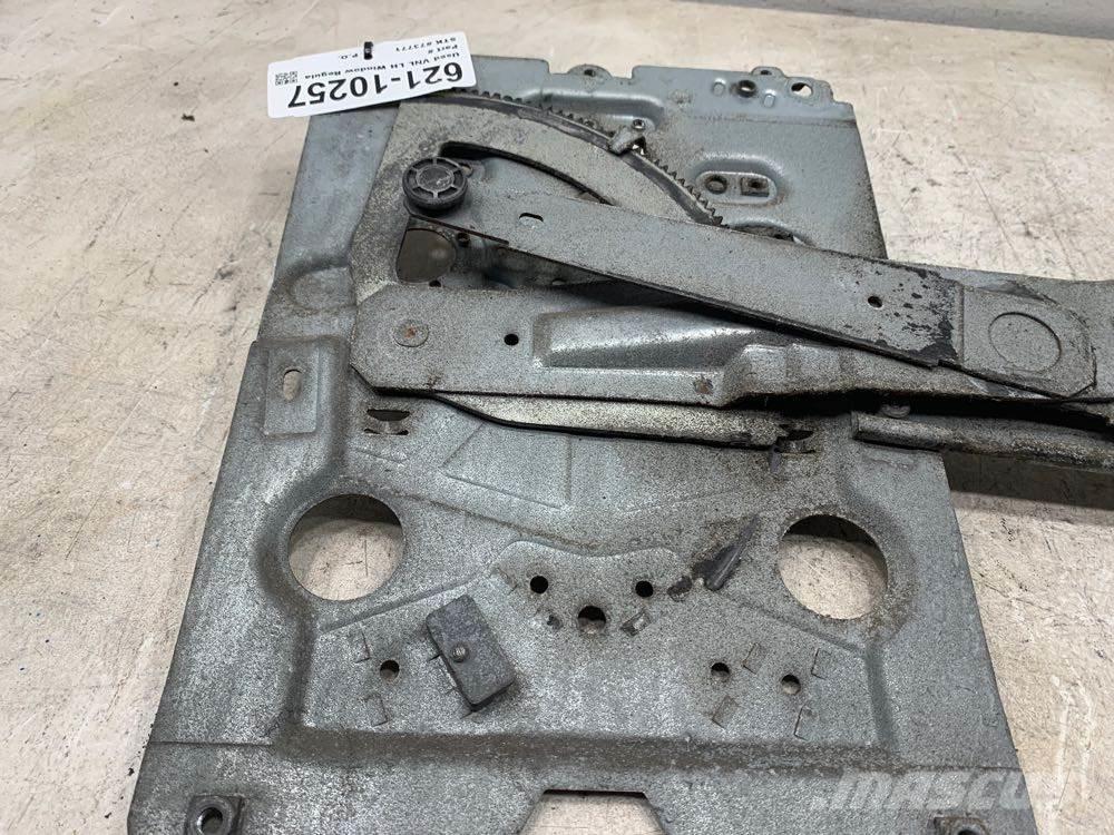 Volvo VNL Transportas - Kita