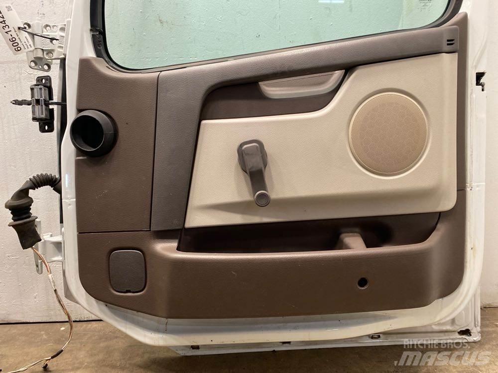 Volvo VNM Transportas - Kita
