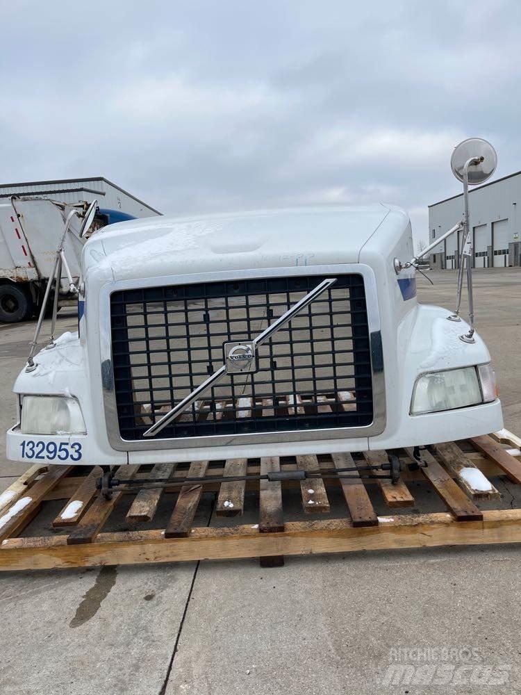 Volvo VNM Kabinos ir salonai