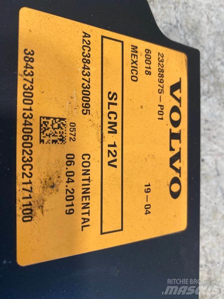 Volvo VNR Kabinos ir salonai