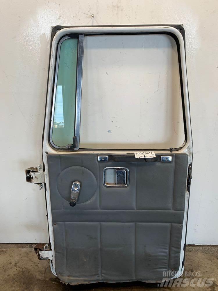 Volvo WIA Transportas - Kita