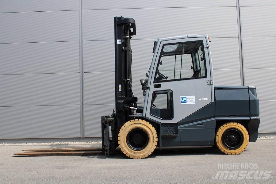 Cesab B 885 Elektriniai šakiniai krautuvai
