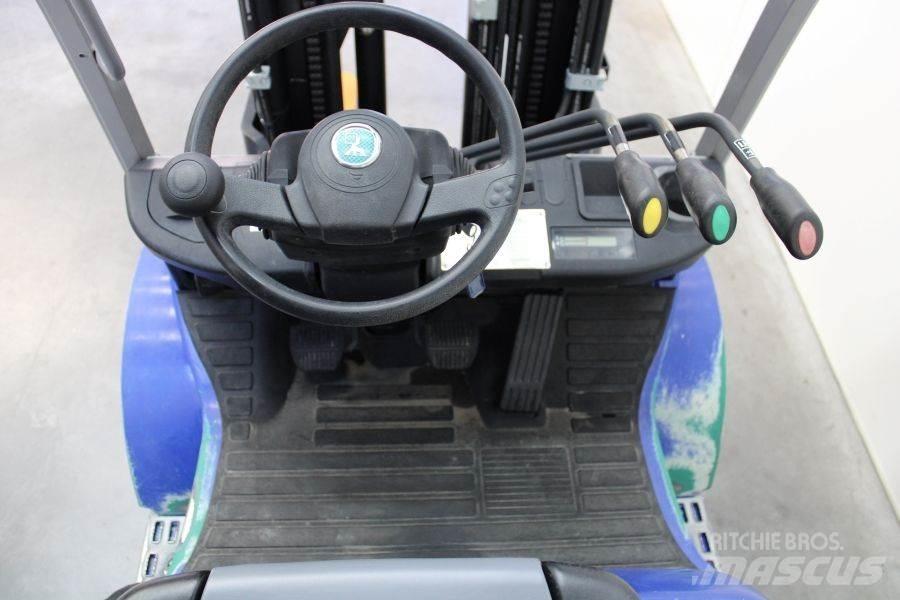 Cesab M 325 D Dyzeliniai krautuvai