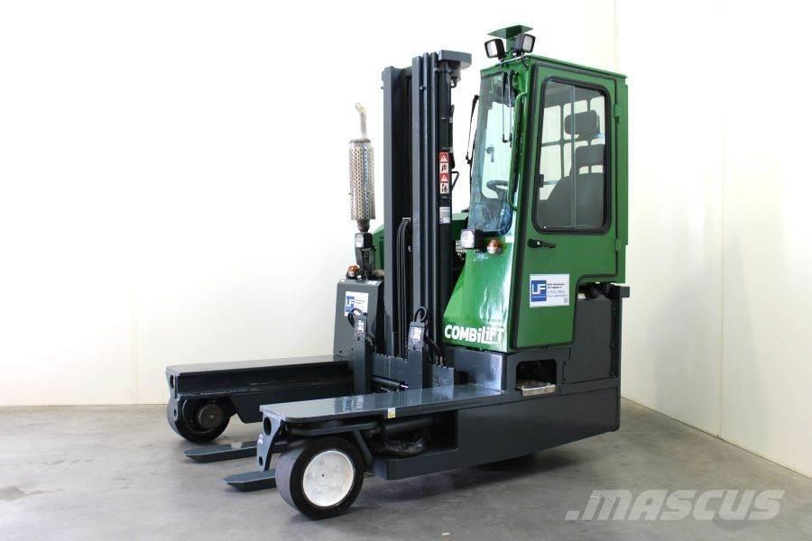 Combilift C 3000 Krautuvai su pakrovimu iš šonų