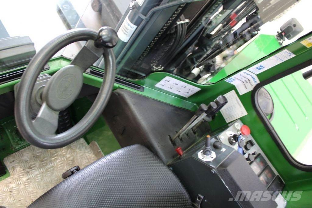 Combilift C 3000 Krautuvai su pakrovimu iš šonų