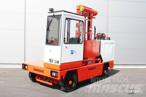 Fantuzzi SF 30 Krautuvai su pakrovimu iš šonų