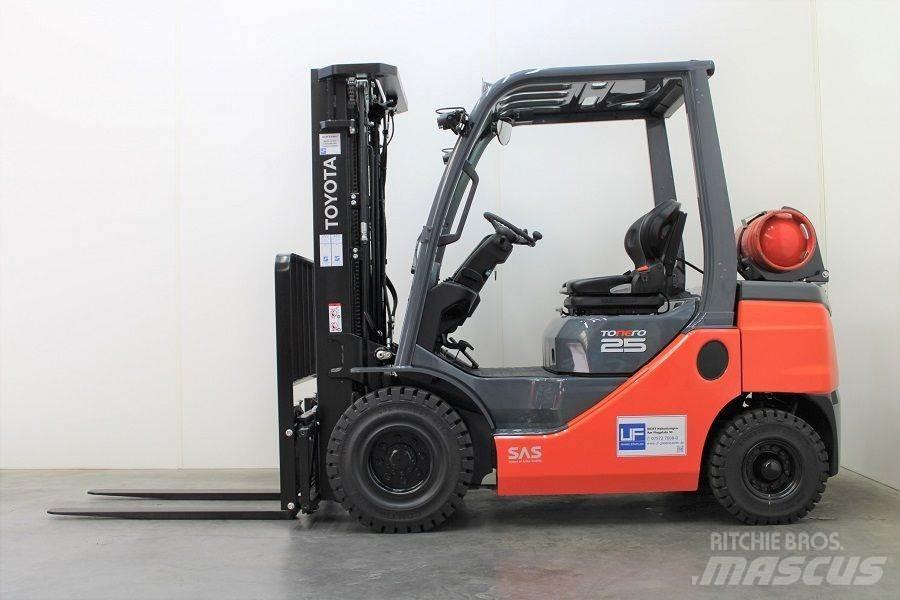 Toyota 02-8FGF25 LPG (dujiniai) krautuvai