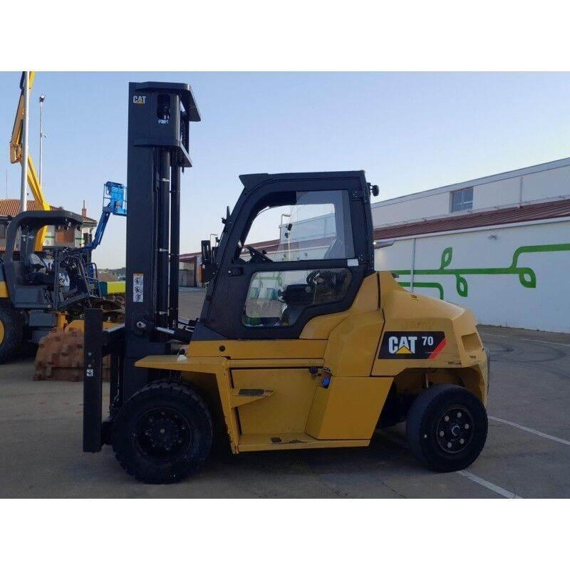 CAT DP70N1 Visureigiai krautuvai
