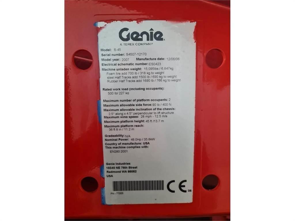 Genie S-45 Teleskopiniai keltuvai