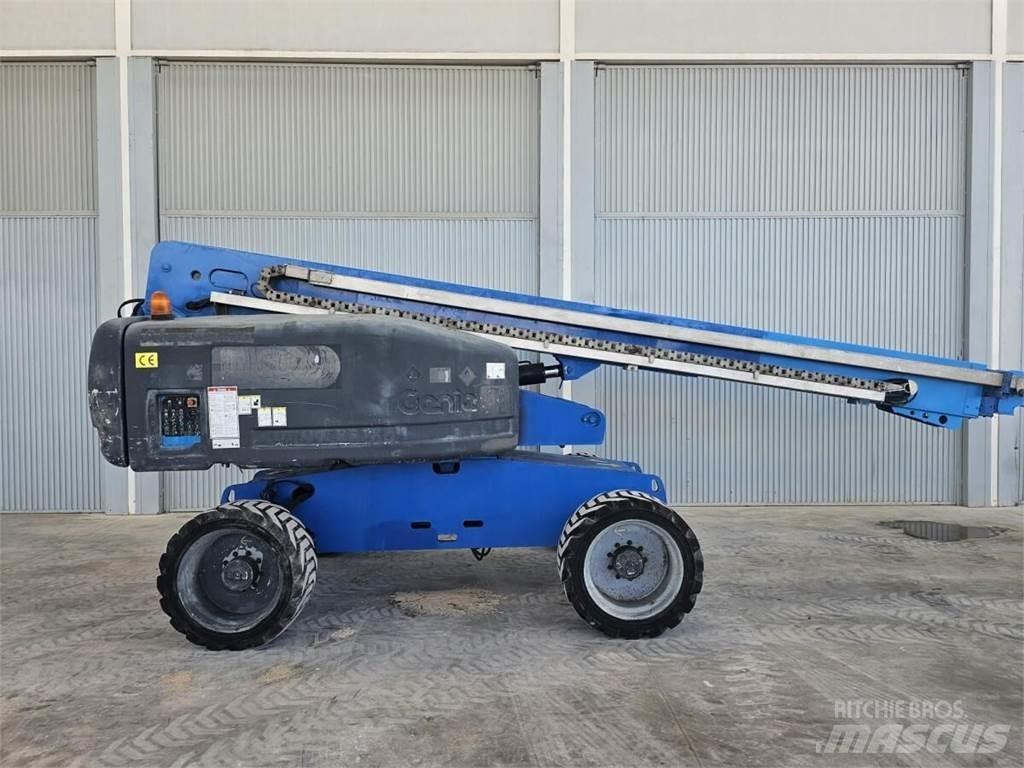 Genie S-65 Teleskopiniai keltuvai