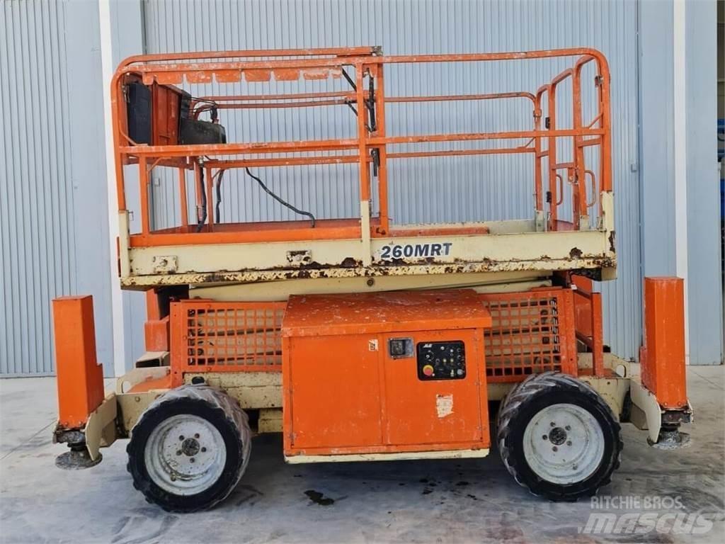 JLG 260 MRT Žirkliniai keltuvai