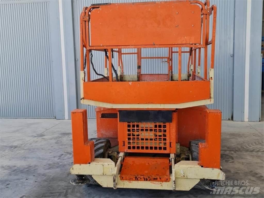 JLG 260 MRT Žirkliniai keltuvai